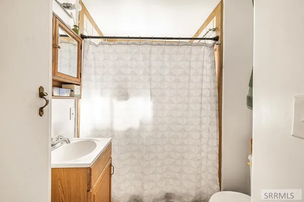 $1,275,000 | 451 Highway 39, Blackfoot, ID 83221