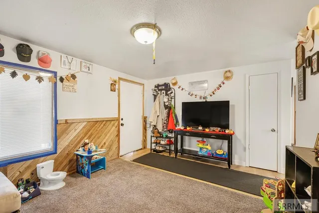 $1,400,000 | 451 Highway 39, Blackfoot, ID 83221