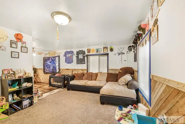 $1,400,000 | 451 Highway 39, Blackfoot, ID 83221