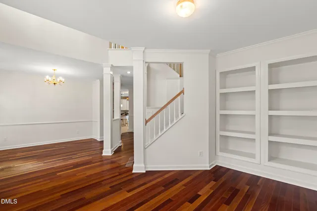a view of entryway with wooden floor