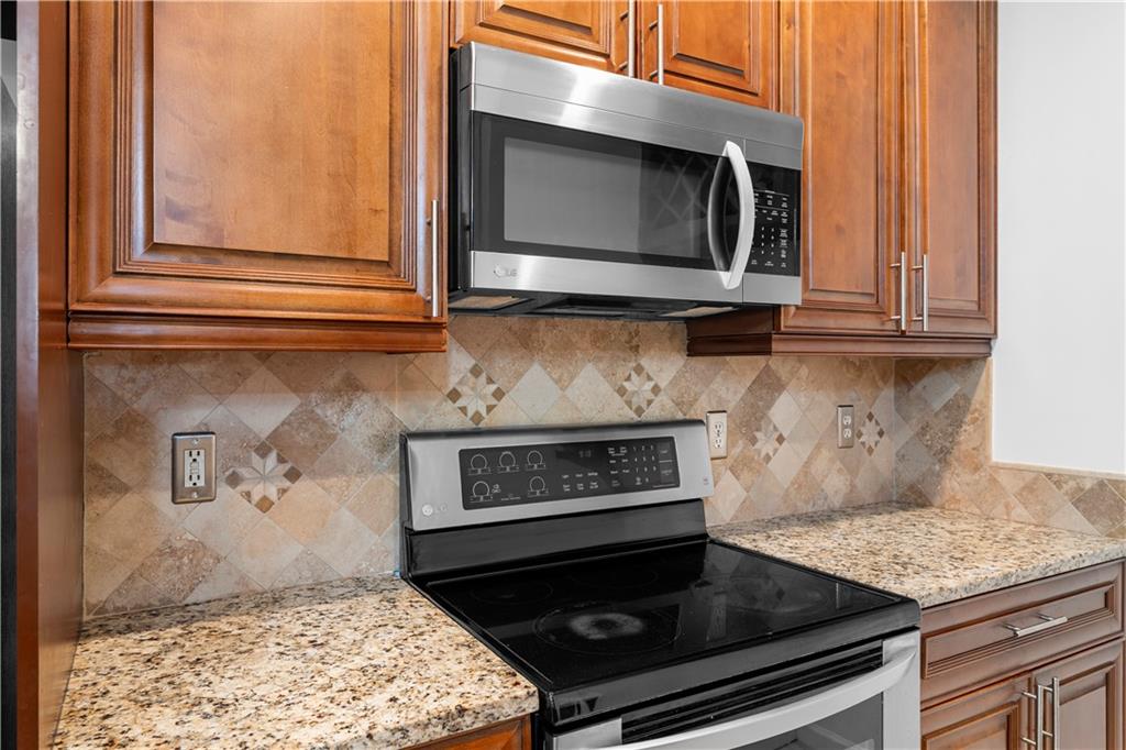 2700 Pine Tree Road Northeast, Unit 2104 Atlanta, GA 30324 - Photo 15 of 44 Gallery Image 15