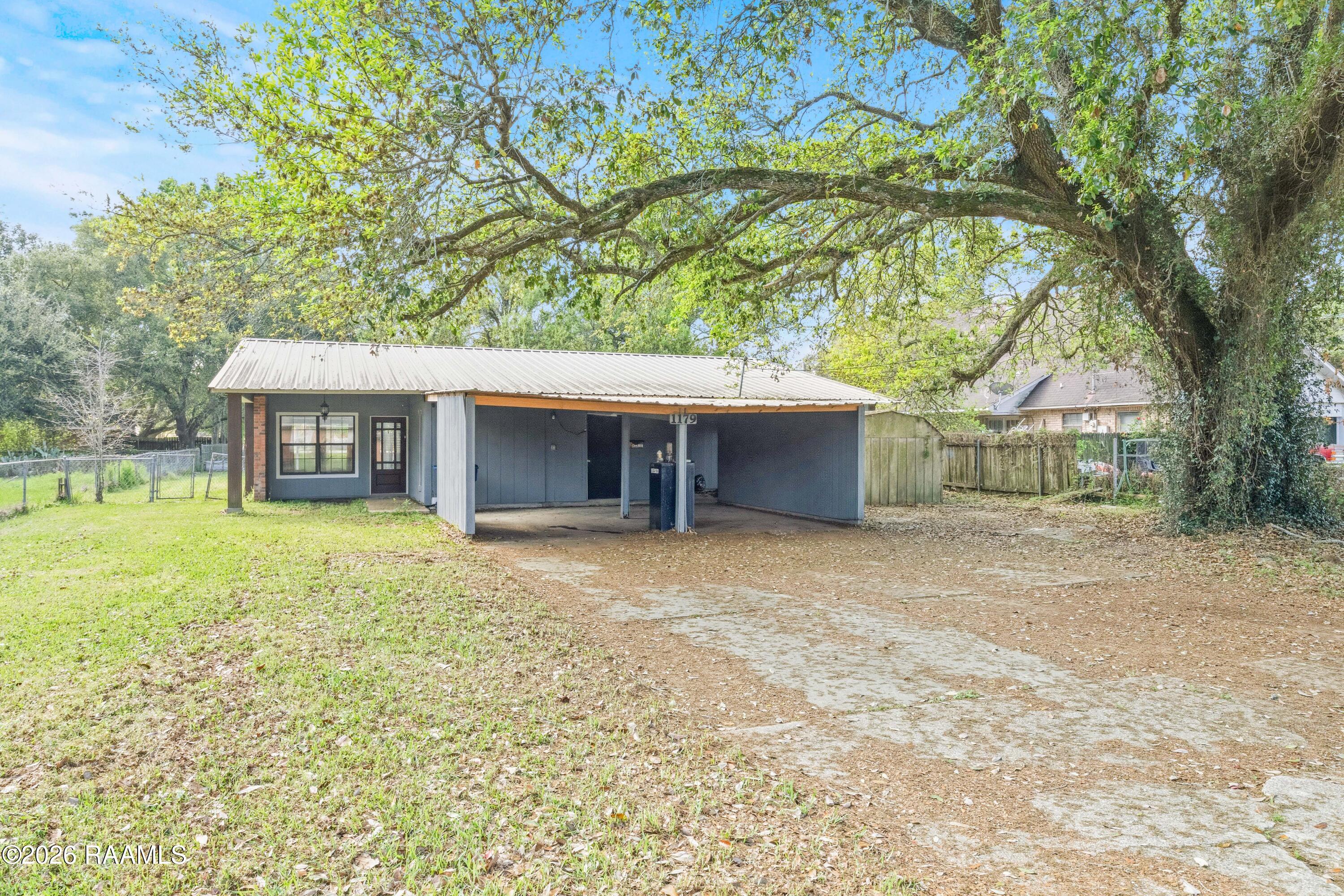 1179 West 14th Street Crowley, LA 70526 - Photo 1 of 35 1179W14thSt-4