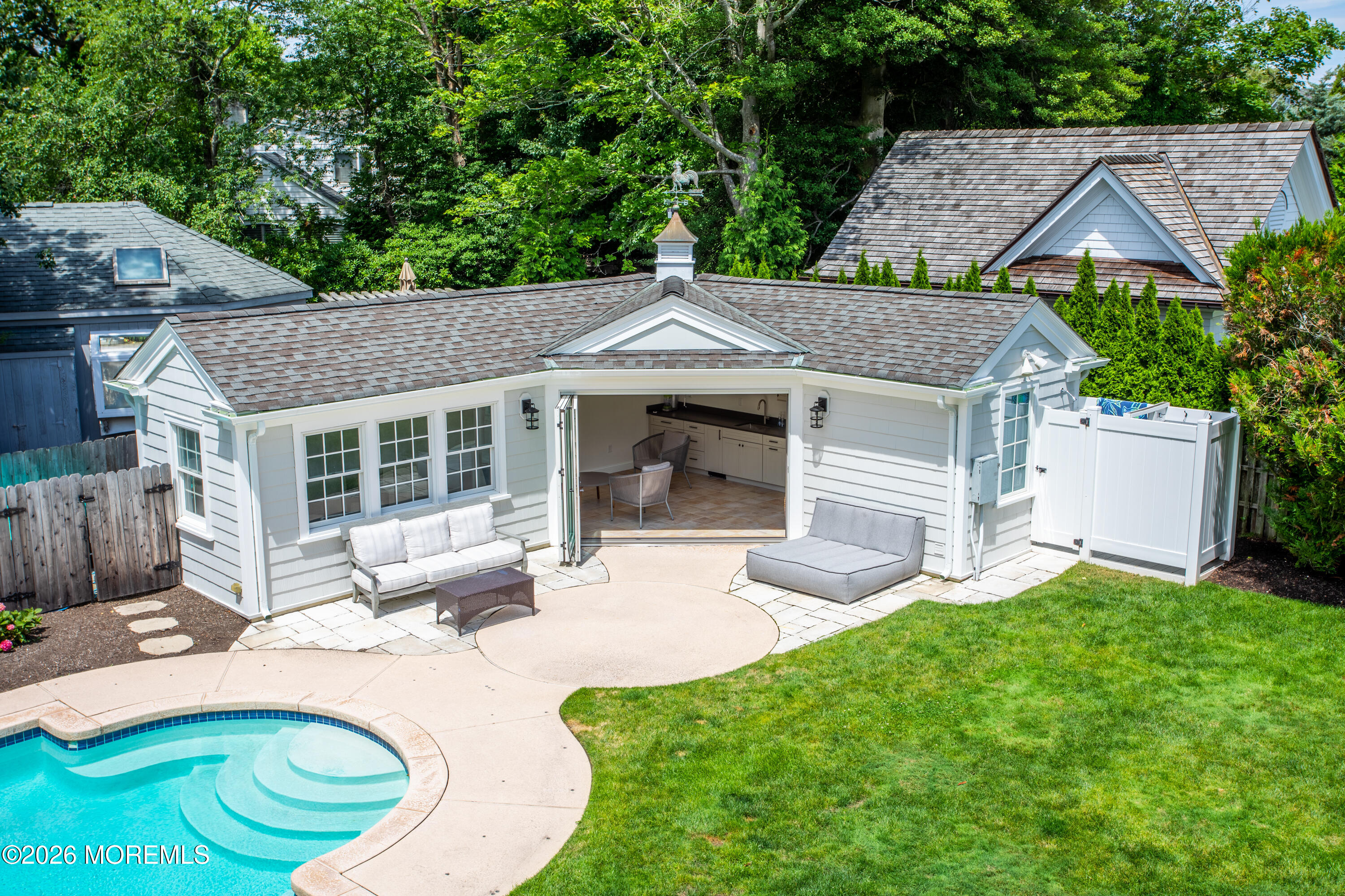 38 Vroom Avenue Spring Lake, NJ 07762 - Photo 3 of 14 35-4