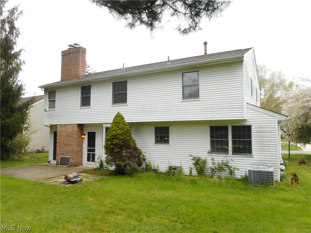 3978 Bramshaw Road Northwest Canton, OH 44718 - Photo 4 of 27 Gallery Image 4