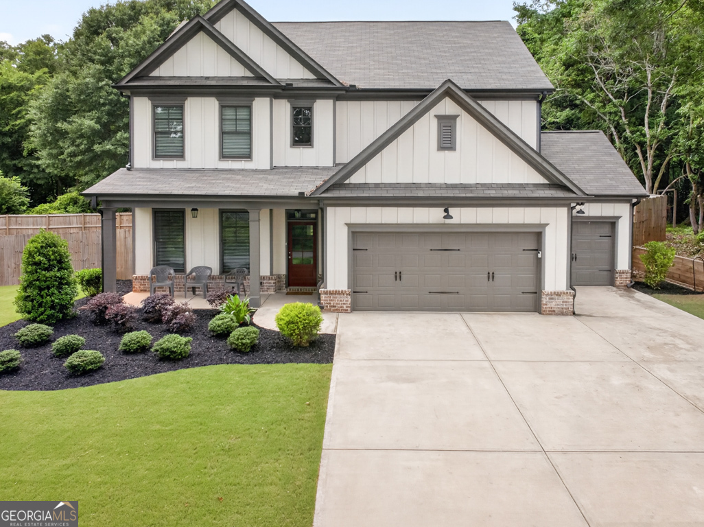 249 Borders Street Jefferson, GA 30549 - Photo 2 of 60