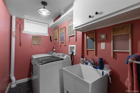 $849,999 | 3047 South Holly Place, Denver, CO 80222