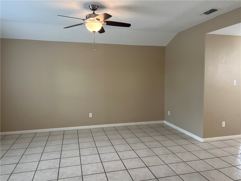 15634 Cruiser Street, Unit A Corpus Christi, TX 78418 - Photo 12 of 24