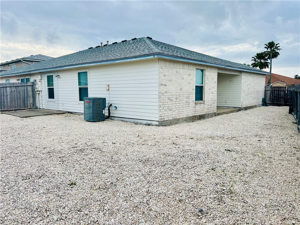 15634 Cruiser Street, Unit A Corpus Christi, TX 78418 - Photo 23 of 24