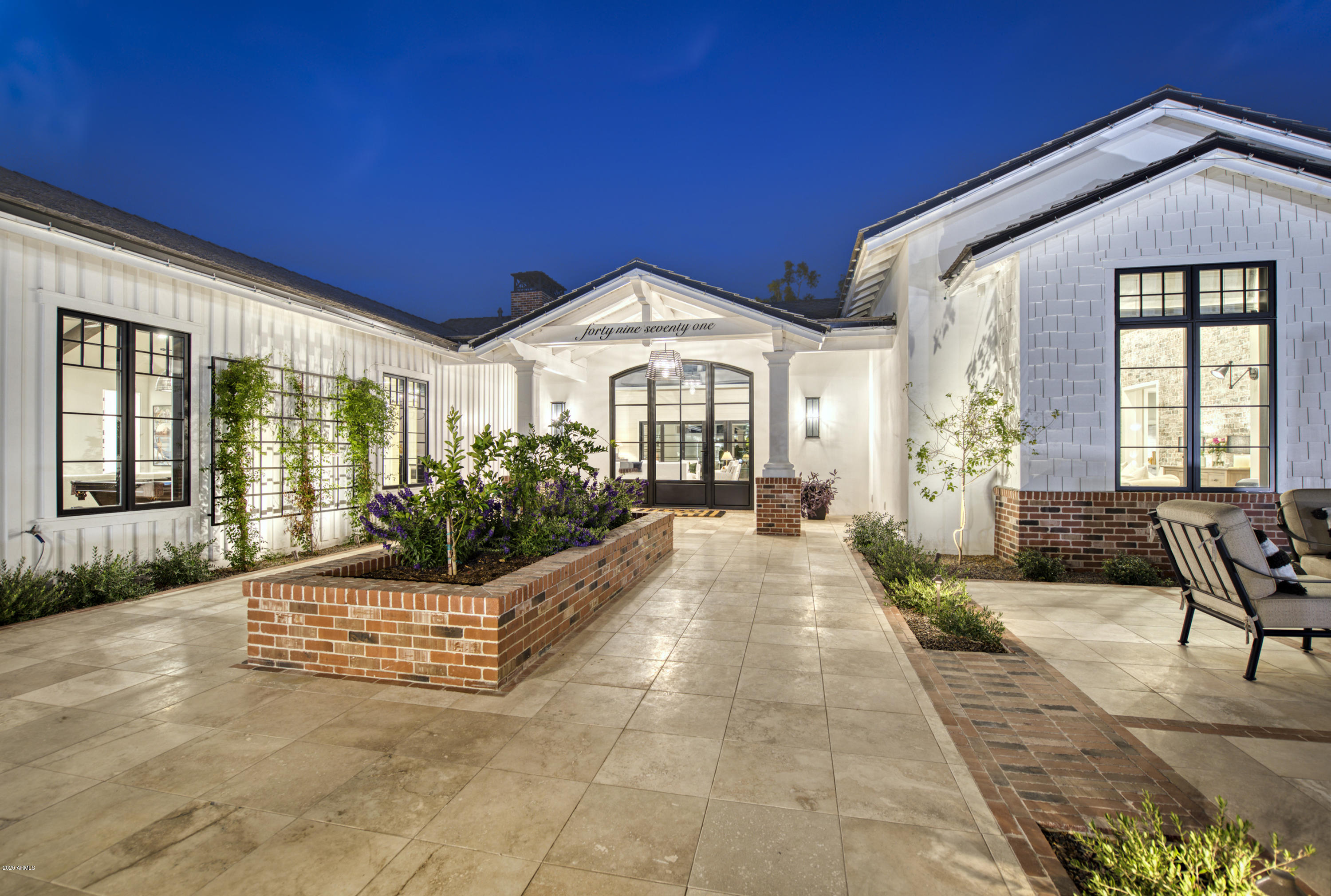 4971 East Palomino Road Phoenix, AZ 85018 - Photo 14 of 82 Front Courtyard and Entry