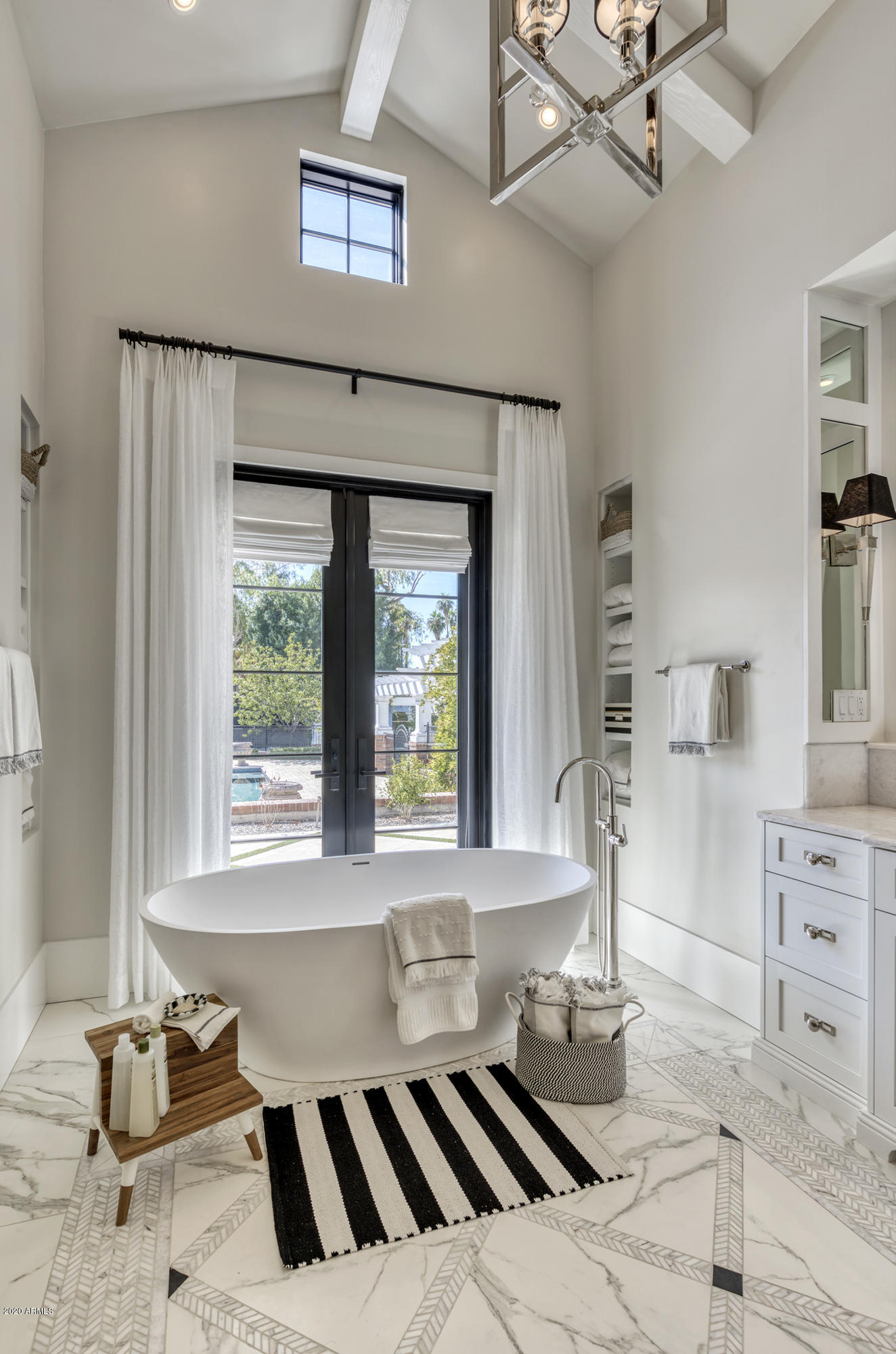 4971 East Palomino Road Phoenix, AZ 85018 - Photo 47 of 82 Master Soaking Tub
