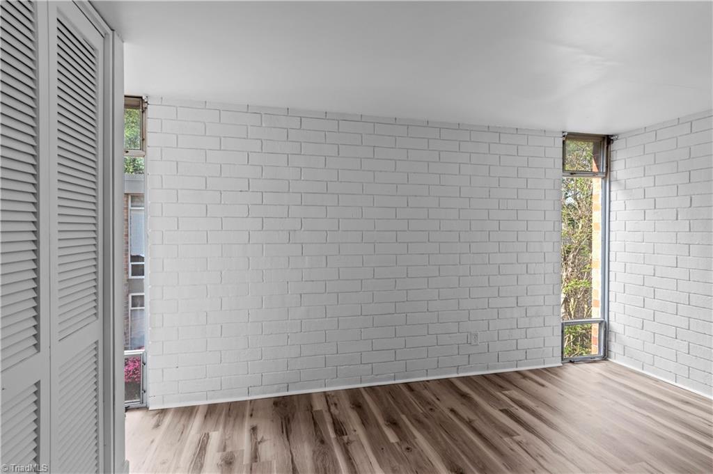 1739 South Hawthorne Road Winston-Salem, NC 27103 - Photo 11 of 17