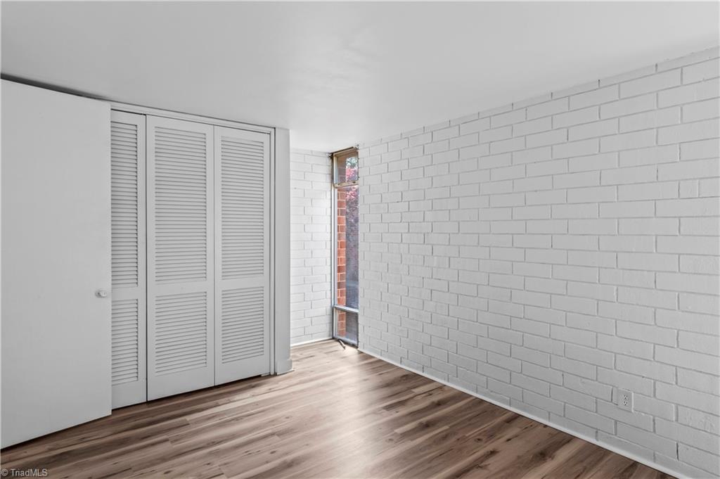 1739 South Hawthorne Road Winston-Salem, NC 27103 - Photo 12 of 17