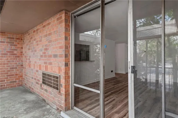 $117,900 | 1739 South Hawthorne Road, Winston-Salem, NC 27103