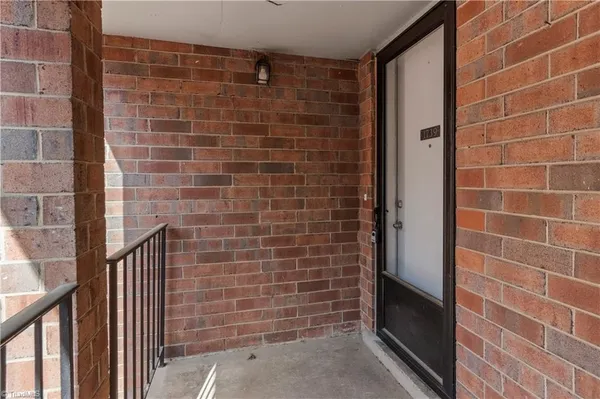 $117,900 | 1739 South Hawthorne Road, Winston-Salem, NC 27103