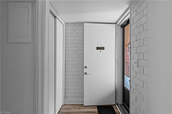 $117,900 | 1739 South Hawthorne Road, Winston-Salem, NC 27103