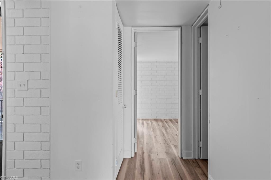 1739 South Hawthorne Road Winston-Salem, NC 27103 - Photo 10 of 17