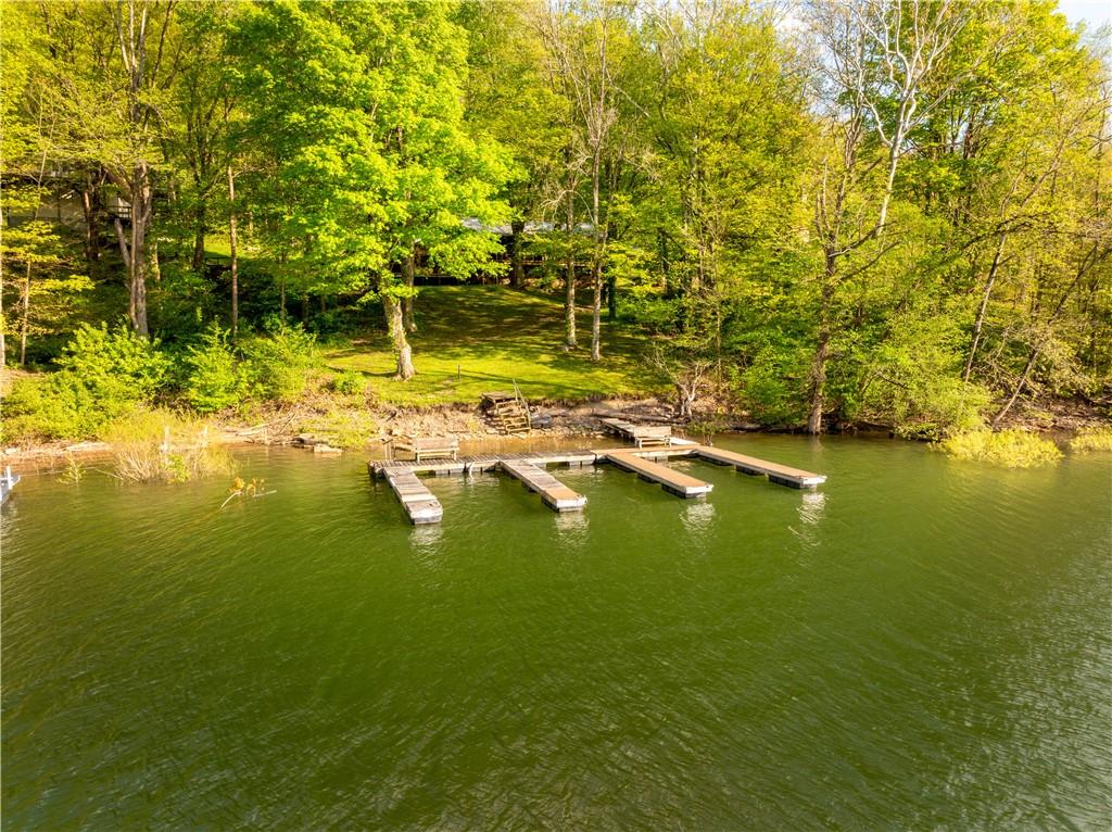 750 Lake Road Addison, PA 15411 - Photo 7 of 50