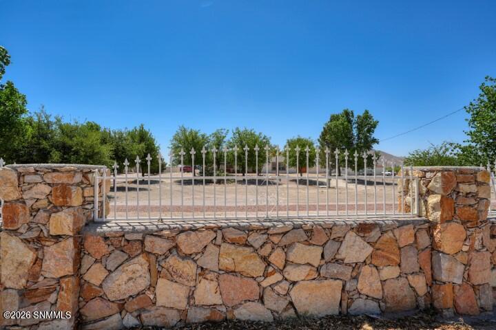 245 Hurt Road Las Cruces, NM 88007 - Photo 84 of 84 84 (Small)