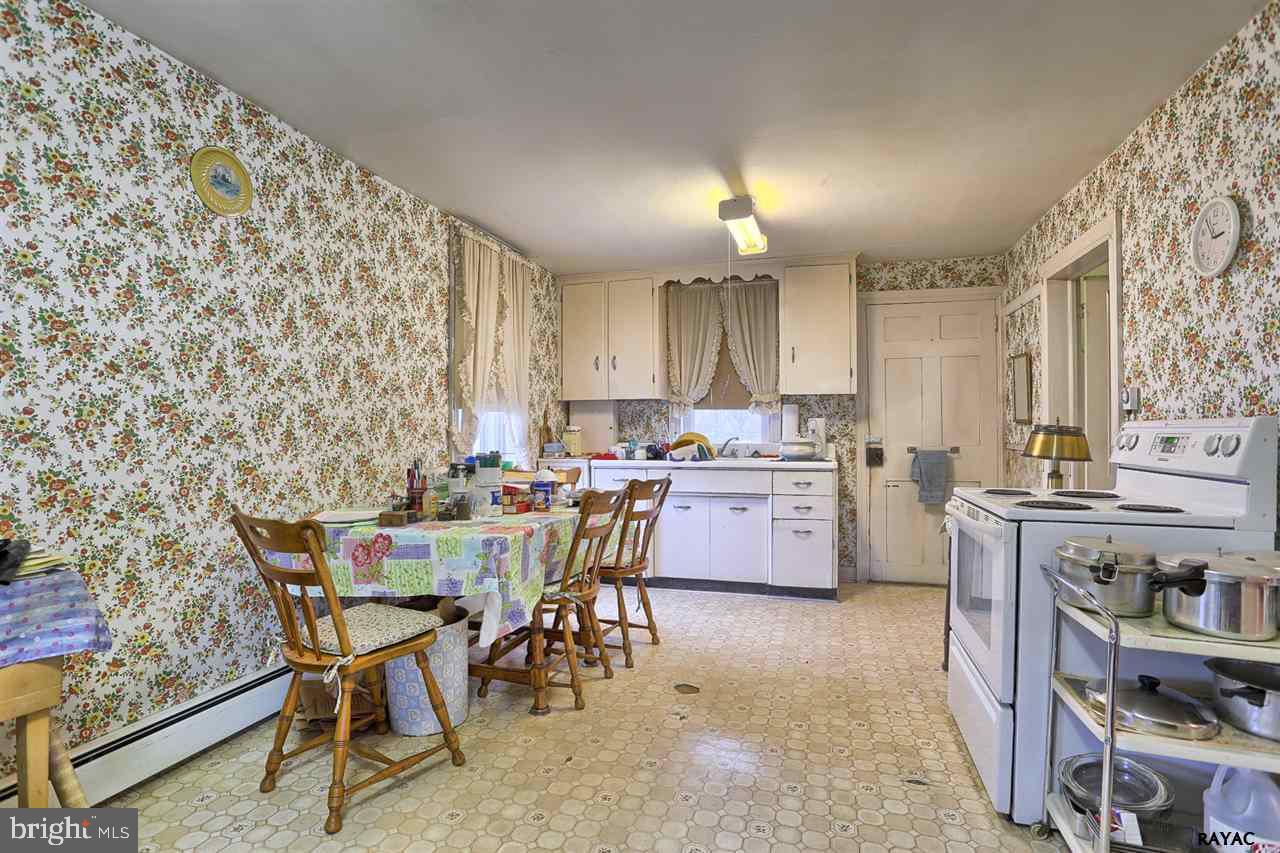 1184 Heindel Road York, PA 17408 - Photo 26 of 33 Gallery Image 26