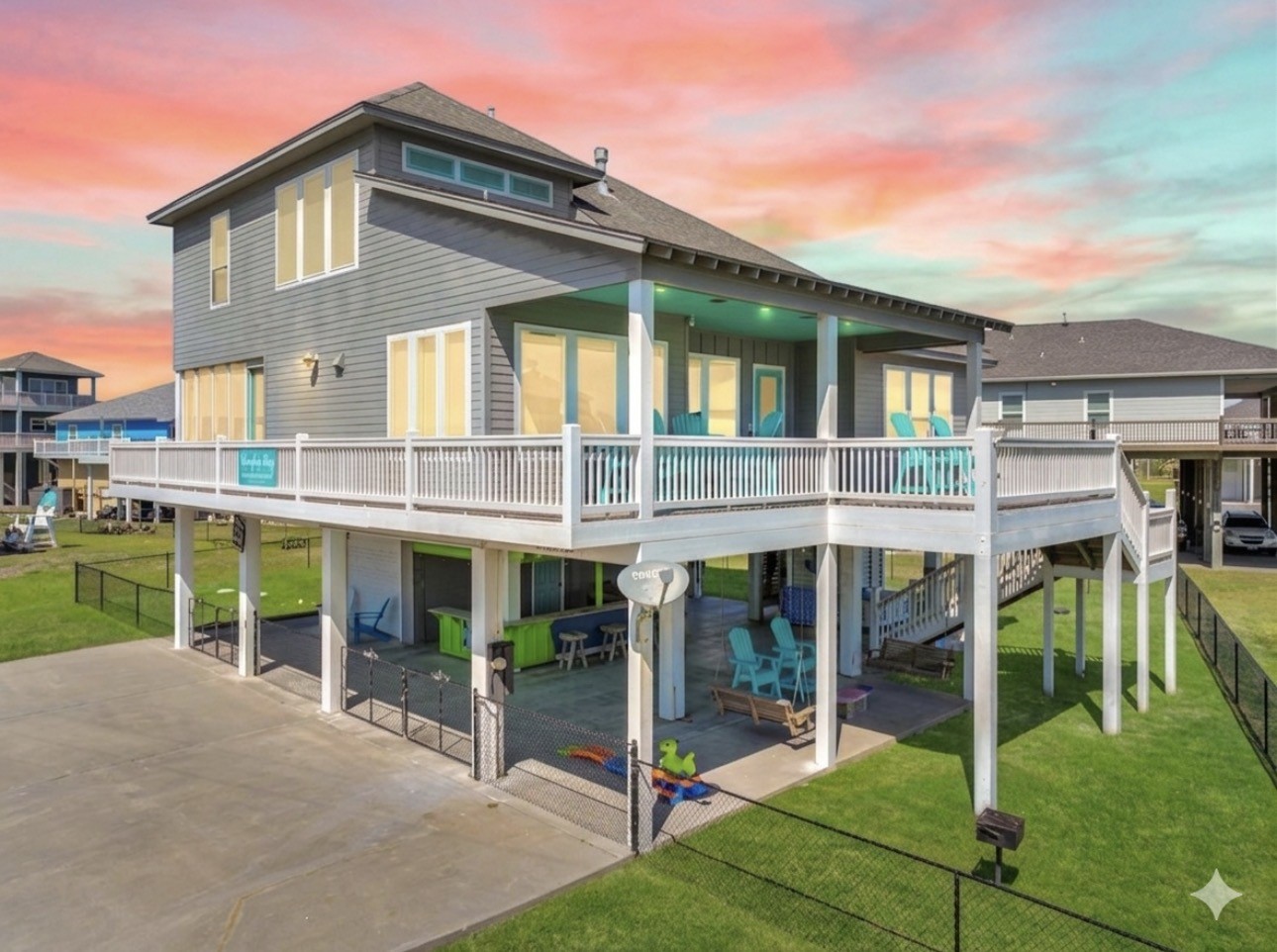 878 Surf Road Crystal Beach, TX 77650 - Photo 1 of 47 Gallery Image 1