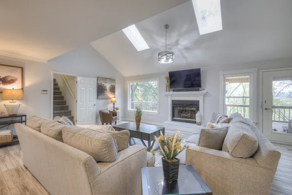 $3,200 | 204 Hogan Lane, Columbia, TN 38401