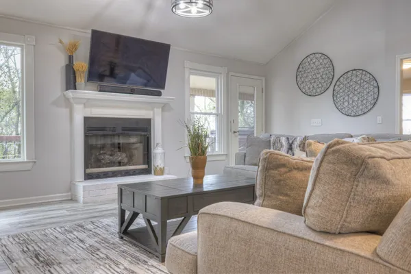 $3,200 | 204 Hogan Lane, Columbia, TN 38401