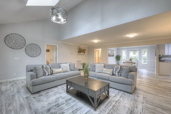 $3,200 | 204 Hogan Lane, Columbia, TN 38401