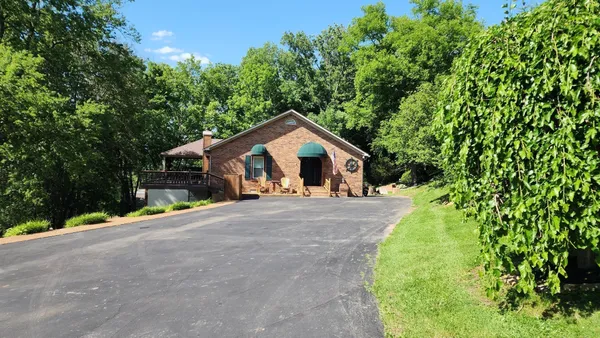 $3,200 | 204 Hogan Lane, Columbia, TN 38401