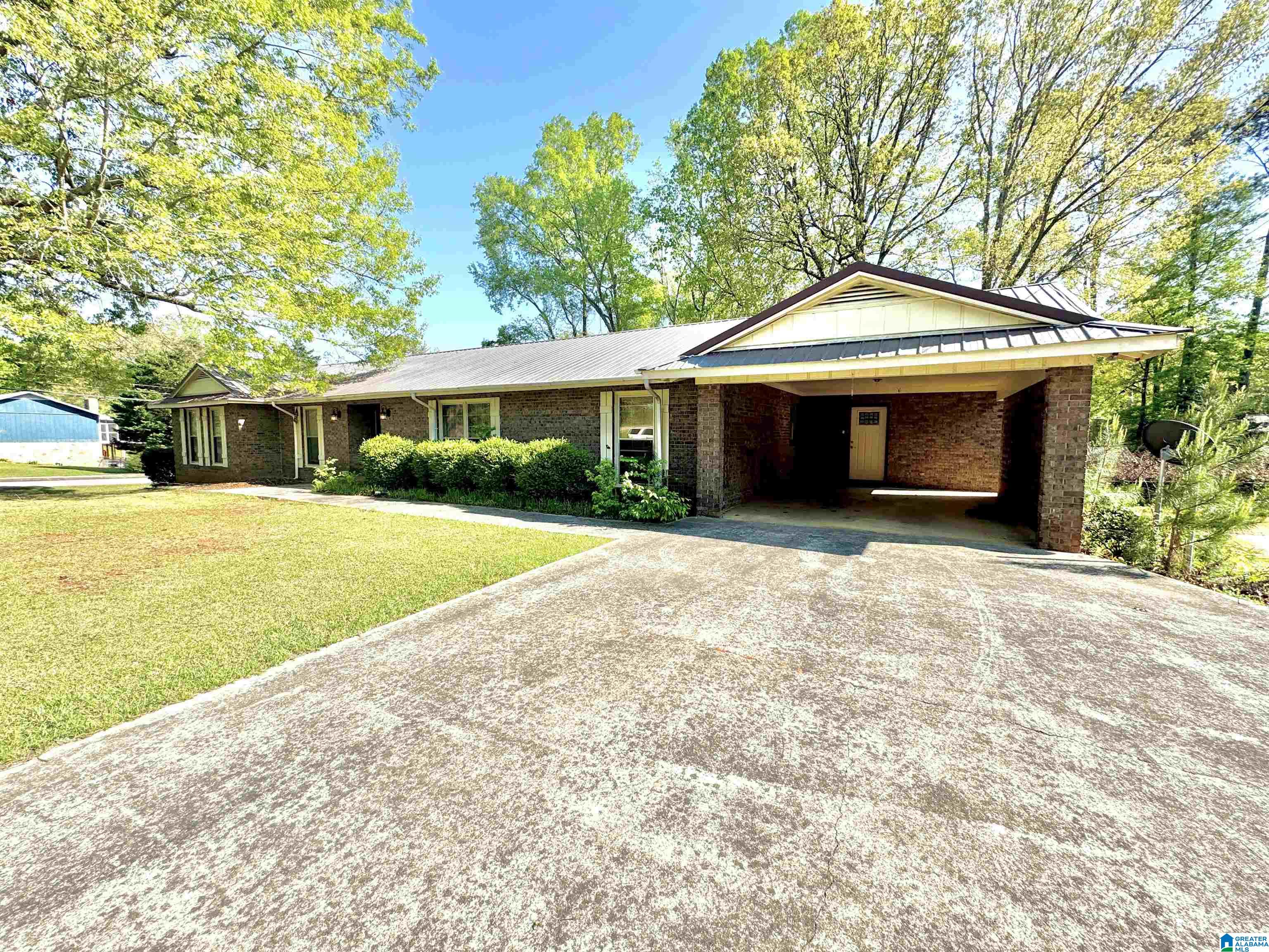 3820 Caffey Woods Road Anniston, AL 36207 - Photo 3 of 71