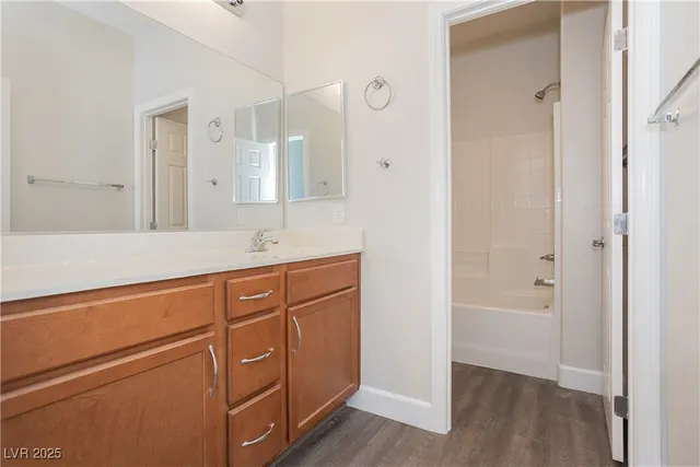 $2,800 | 971 Huntington Cove Parkway, Las Vegas, NV 89178