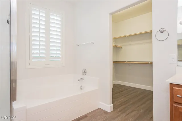 $2,800 | 971 Huntington Cove Parkway, Las Vegas, NV 89178