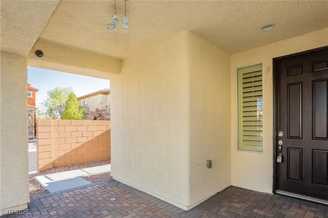 $2,800 | 971 Huntington Cove Parkway, Las Vegas, NV 89178