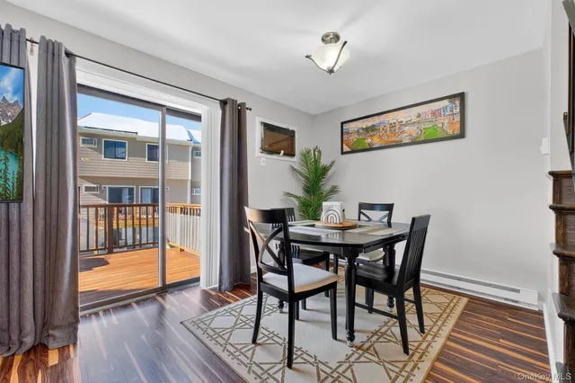 $354,900 | 5307 Chelsea Cove North, Hopewell Junction, NY 12533