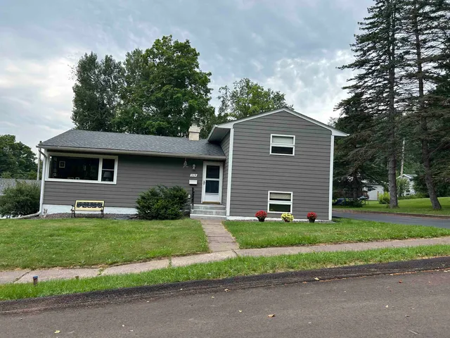 $325,000 | 519 North 81st Avenue West, Duluth, MN 55807
