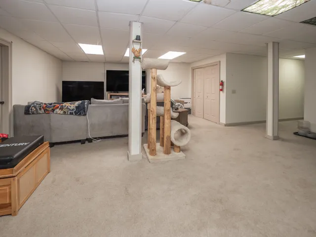 $304,900 | 1009 Sherwood Forrest Trail, Sturgis, MI 49091