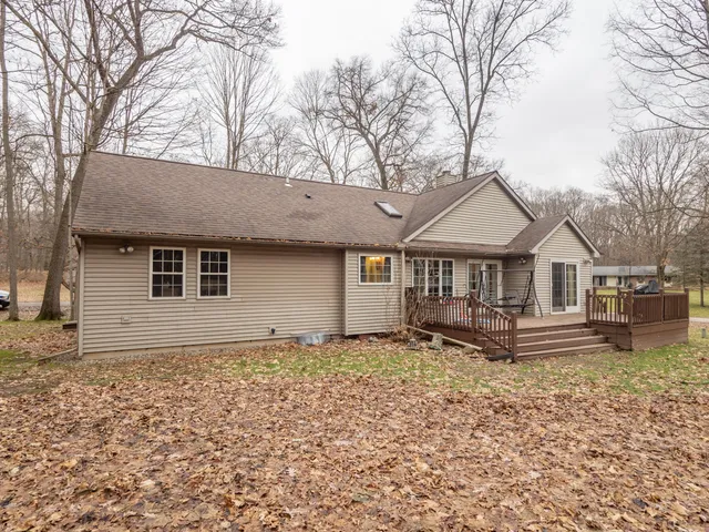 $304,900 | 1009 Sherwood Forrest Trail, Sturgis, MI 49091