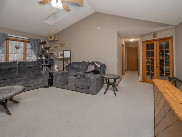 $304,900 | 1009 Sherwood Forrest Trail, Sturgis, MI 49091