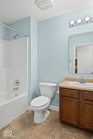 $230,000 | 6520 Emerald Ridge Court, Indianapolis, IN 46221