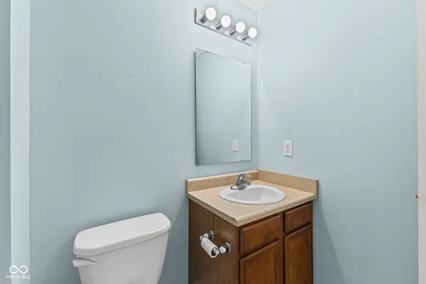 $230,000 | 6520 Emerald Ridge Court, Indianapolis, IN 46221