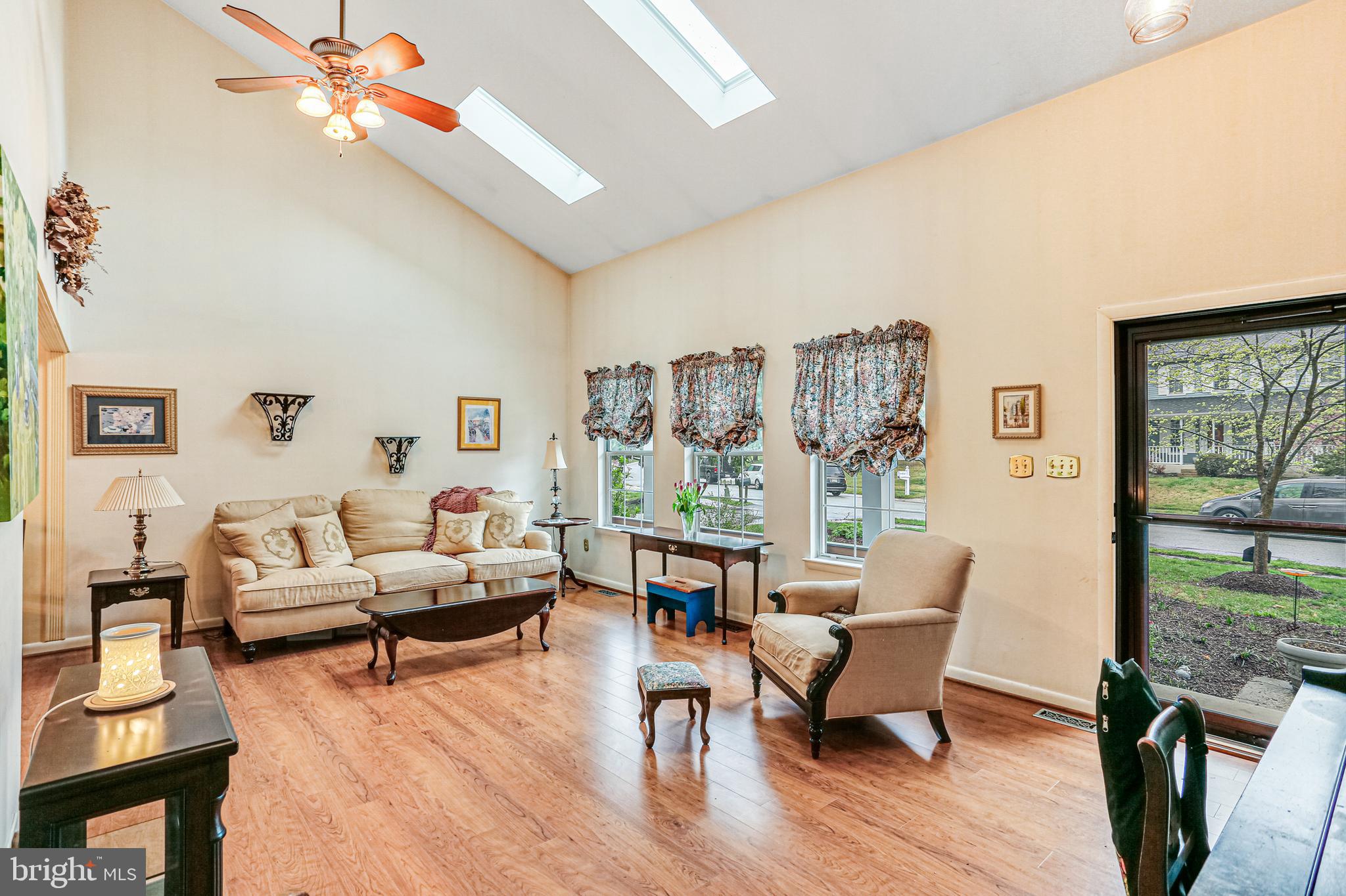 245 Mill Church Road Arnold, MD 21012 - Photo 3 of 34 Gallery Image 3