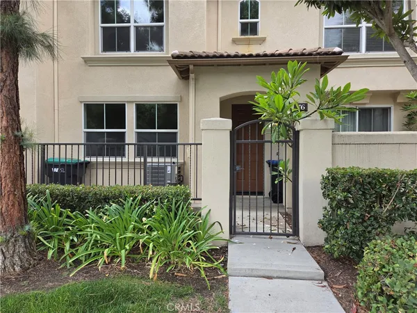 $4,100 | 76 Trailing Vine, Irvine, CA 92602