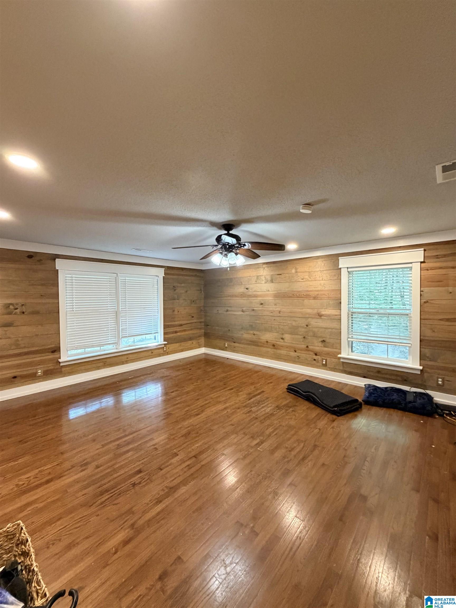 2512 Walker Road Southeast Decatur, AL 35603 - Photo 19 of 32