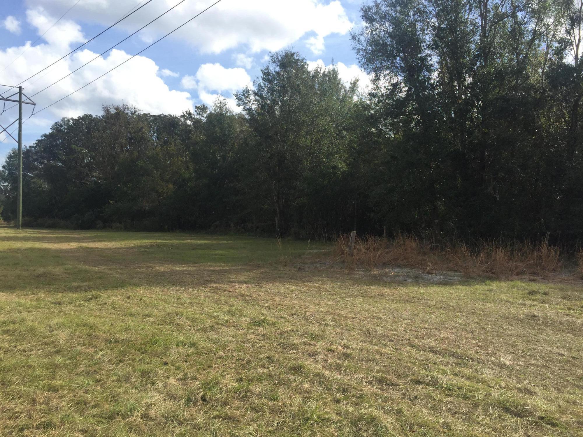4527 Fennell Road Jacksonville, FL 32244 - Photo 2 of 38 a view of a lake view