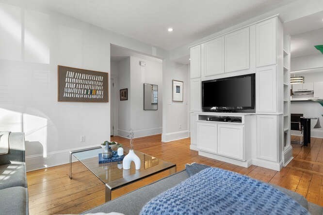 42 Roberts Road, Unit 1 Cambridge, MA 02138 - Photo 8 of 36 Gallery Image 8