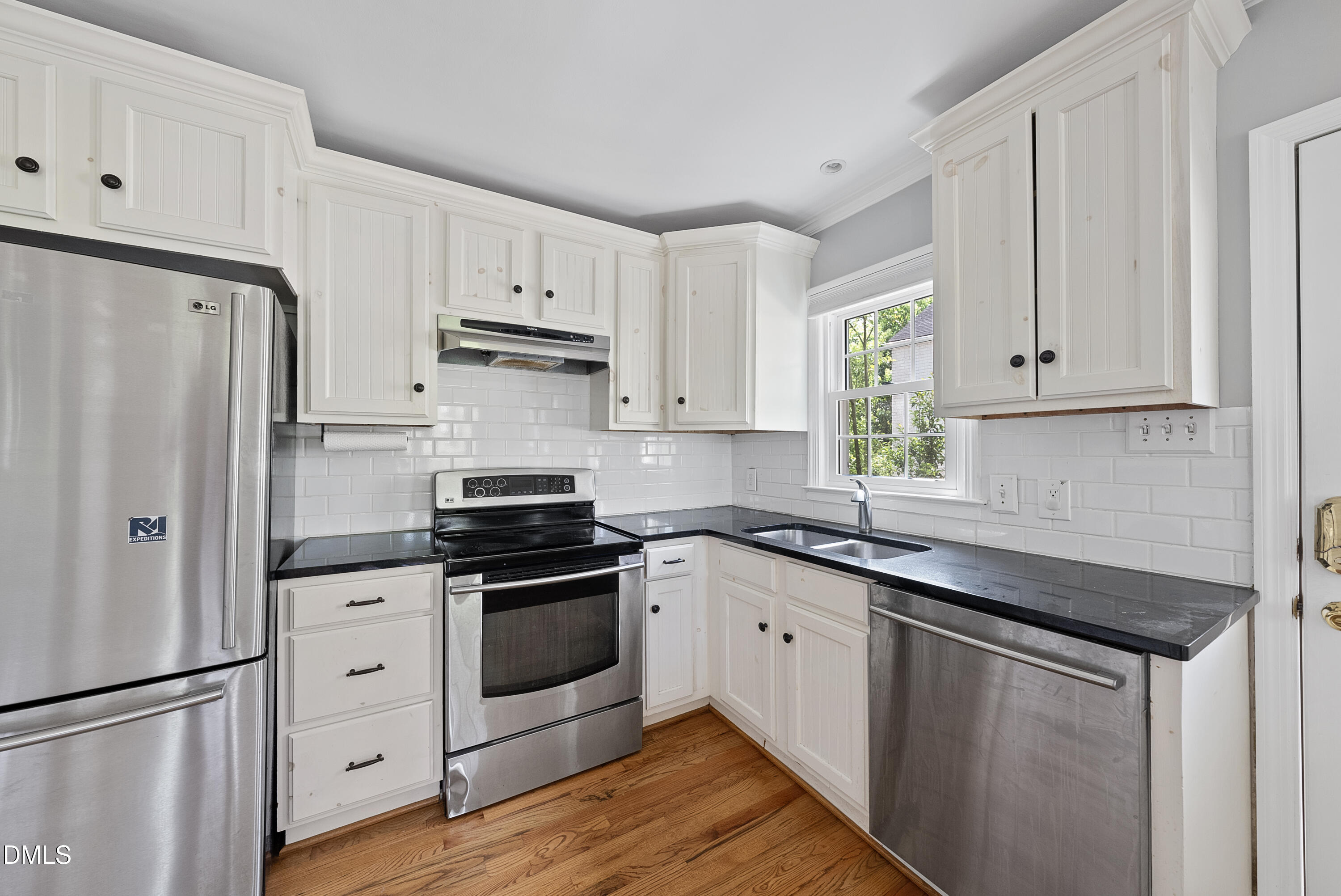 2924 Oberlin Road Raleigh, NC 27608 - Photo 17 of 29 DSC09901