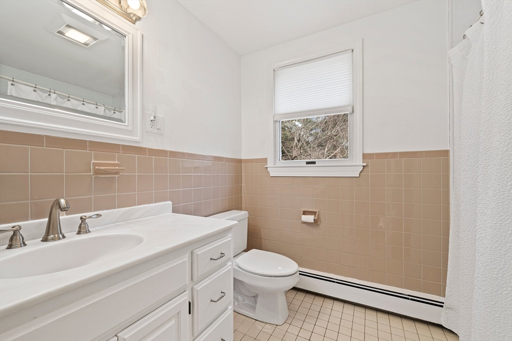 121 Tilden Road Marshfield, MA 02050 - Photo 20 of 42 Gallery Image 20