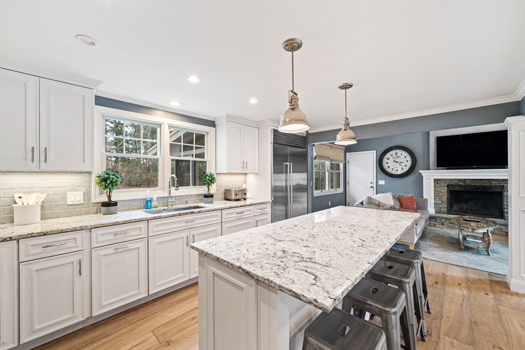 121 Tilden Road Marshfield, MA 02050 - Photo 5 of 42 Gallery Image 5