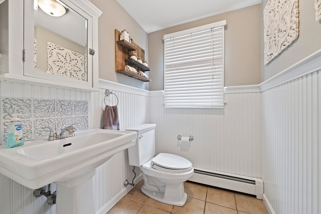 121 Tilden Road Marshfield, MA 02050 - Photo 10 of 42 Gallery Image 10
