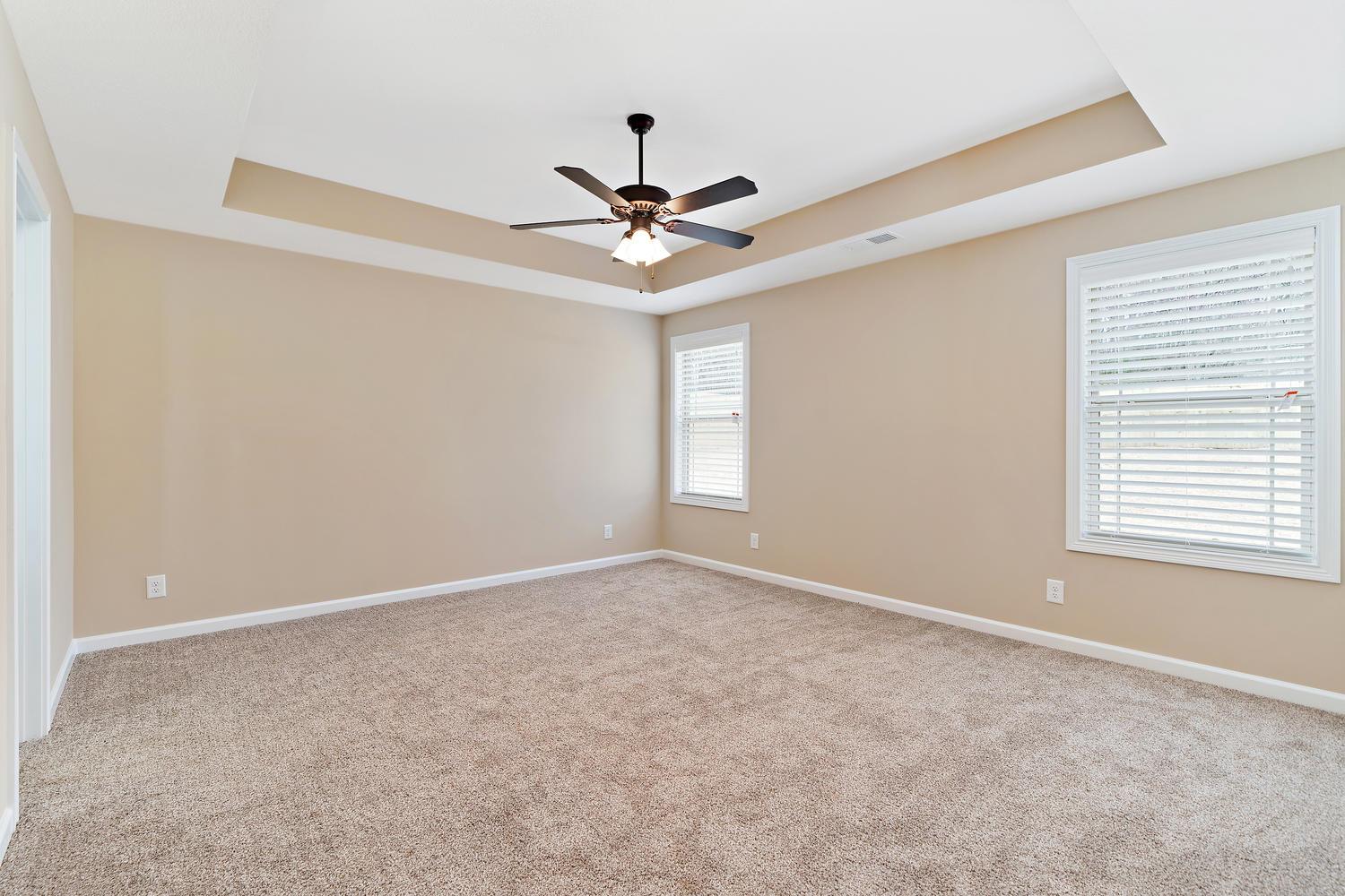 158 Rossview Road Clarksville, TN 37043 - Photo 7 of 20 Gallery Image 7
