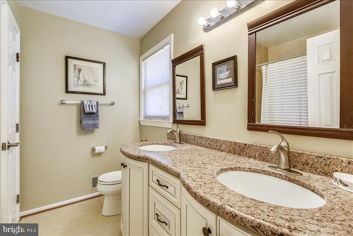 13805 Ranch Place North Potomac, MD 20878 - Photo 14 of 33 Remolded Master bathroom.